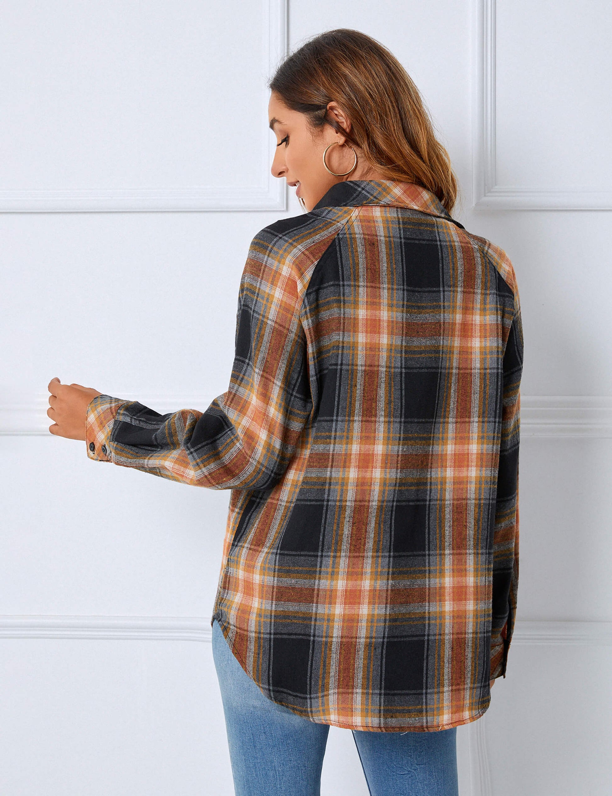 BOUTIKOME Womens Plaid Shacket Button Down Long Sleeve Shirt Coat Fall Winter Flannel Jacket Loose Shirts