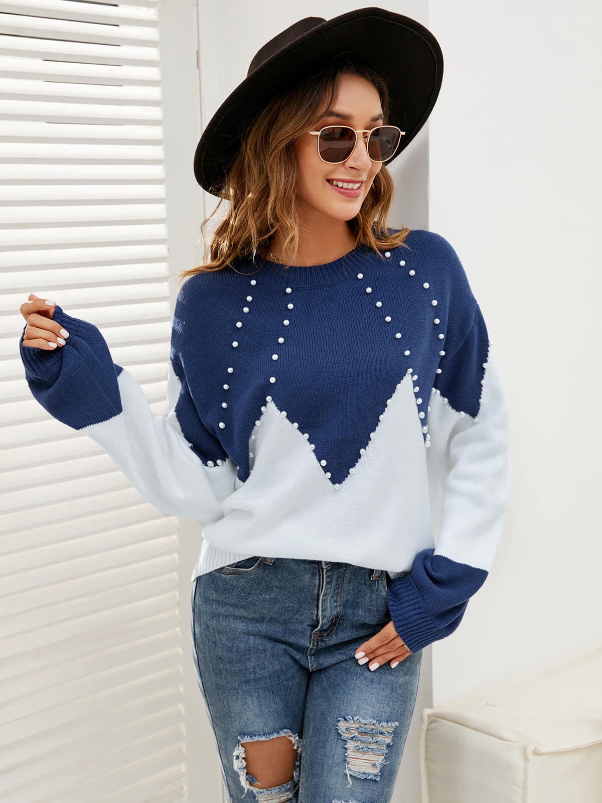 Comfy Pearl Knitted Pullover Color Block Sweater