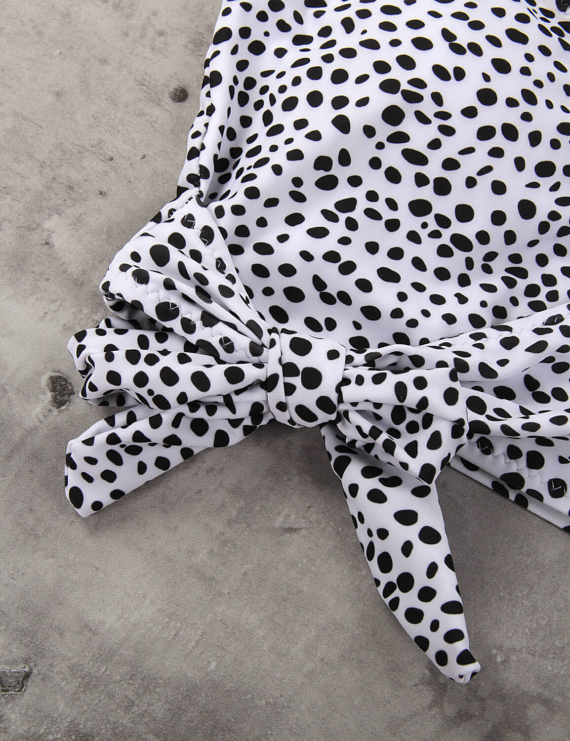 【Size M】Leopard Print High Waisted Bikini