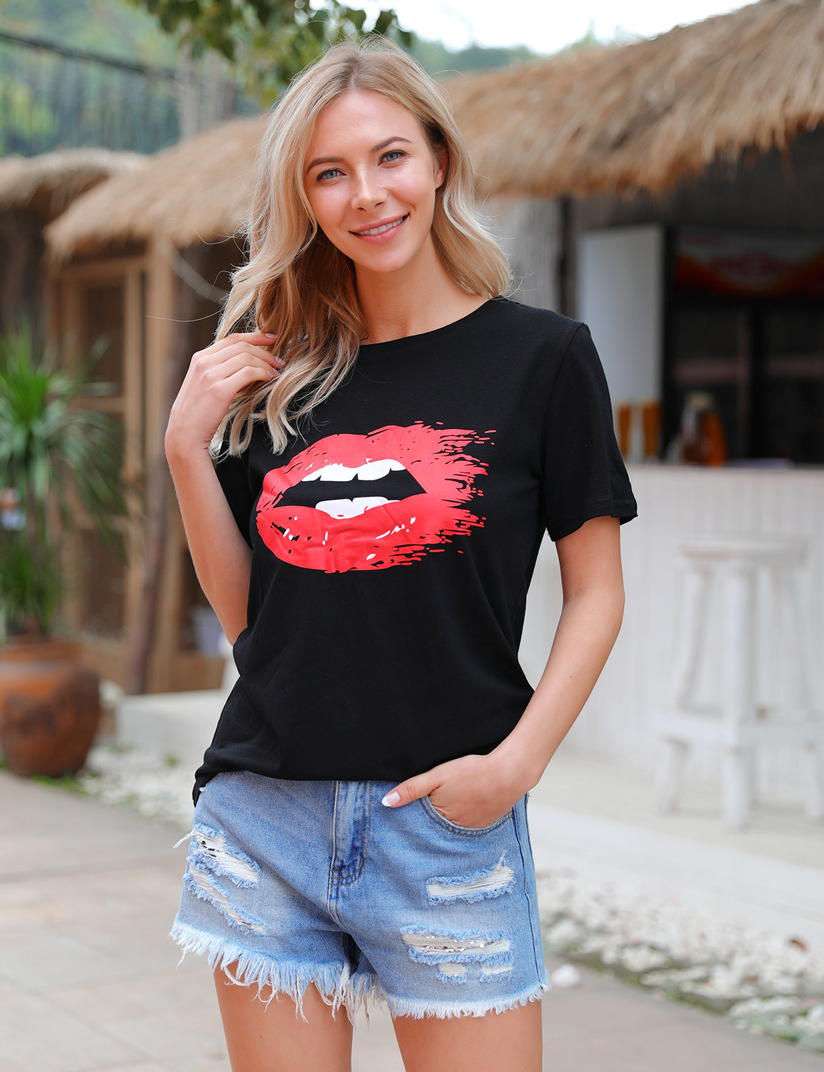 Pretty Red Lip Print Casual T-Shirt - Blooming Jelly