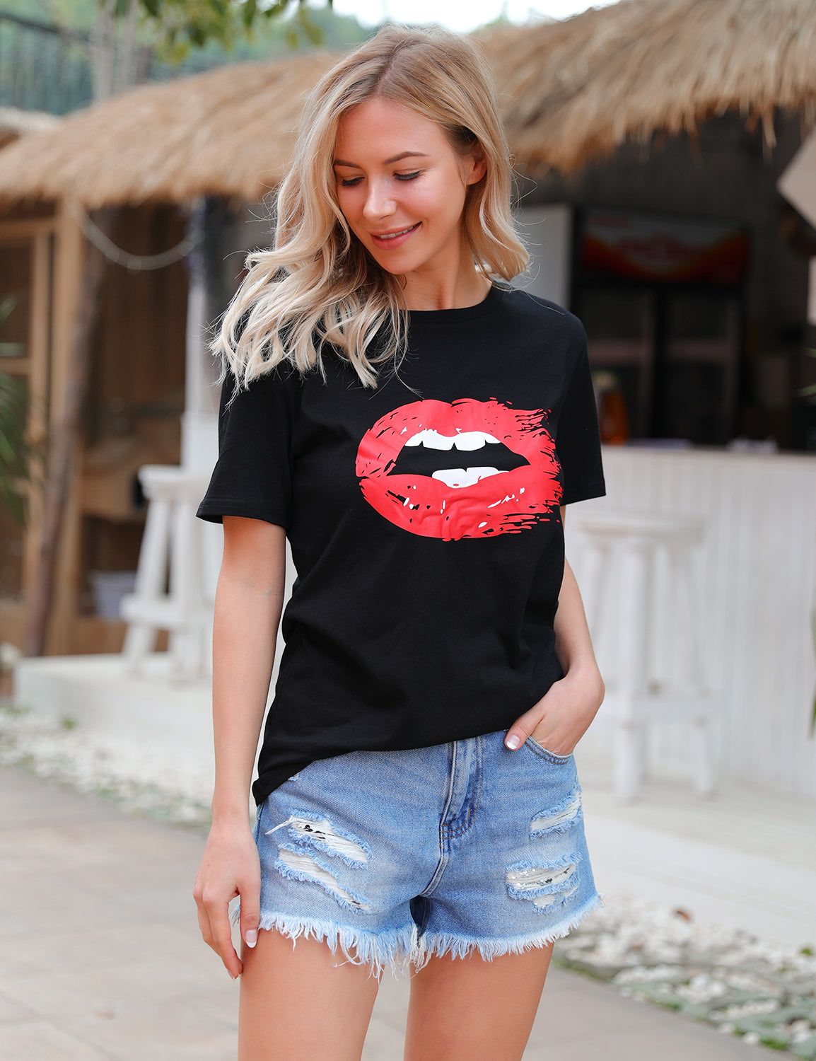 Pretty Red Lip Print Casual T-Shirt - Blooming Jelly