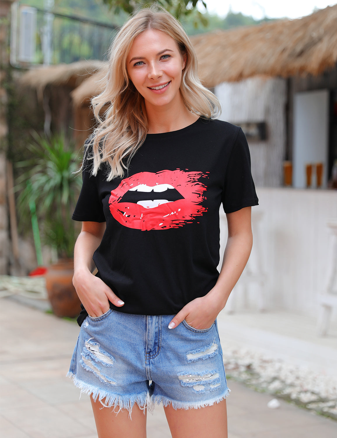 Pretty Red Lip Print Casual T-Shirt - Blooming Jelly