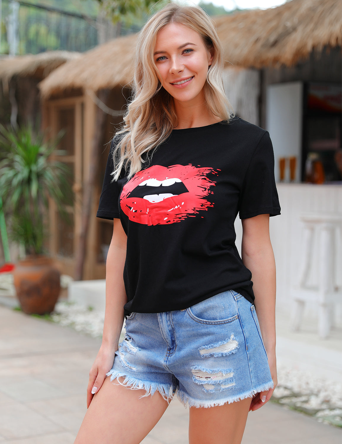 Pretty Red Lip Print Casual T-Shirt - Blooming Jelly
