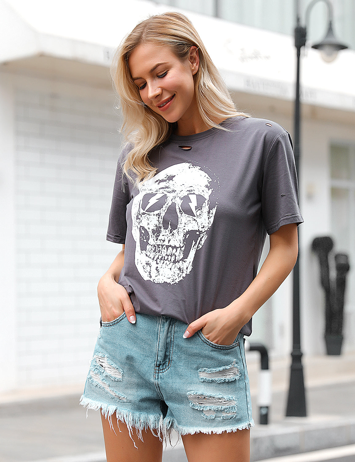 Streetwear Cutout Hole Cool Skull T-Shirt - Blooming Jelly