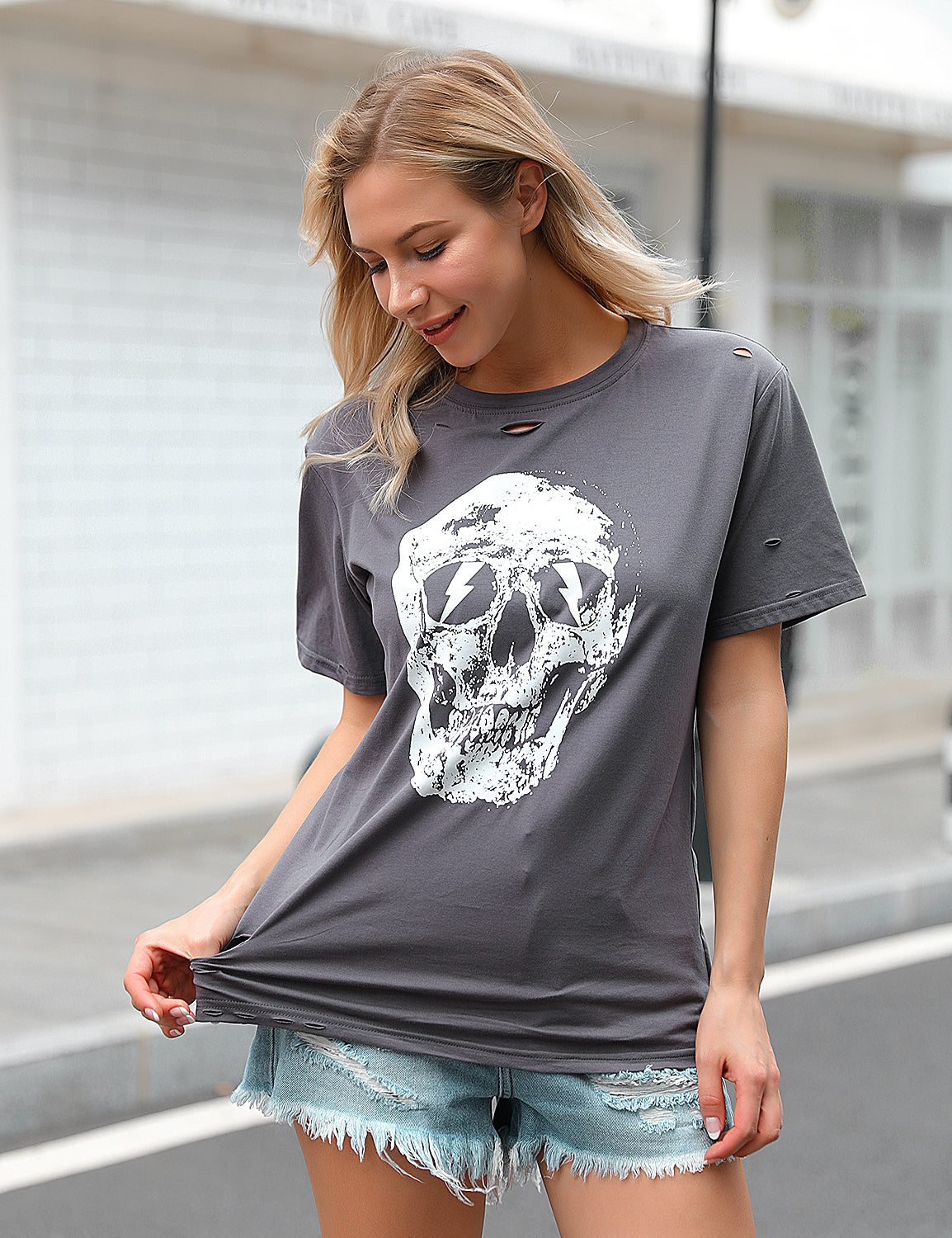 Streetwear Cutout Hole Cool Skull T-Shirt - Blooming Jelly