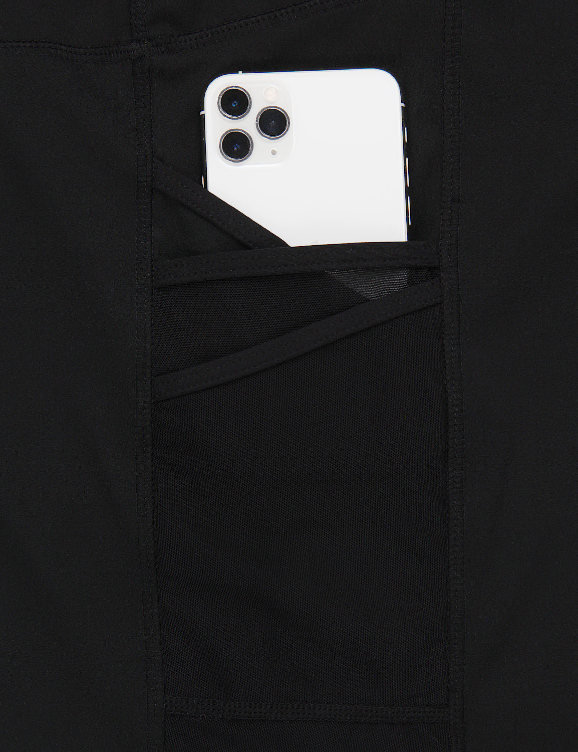 Blooming Jelly_High Elasticity Side Pockets Biker Shorts_Black_254001_02_Women Athletic High Elascity Workout_Bottoms_Shorts