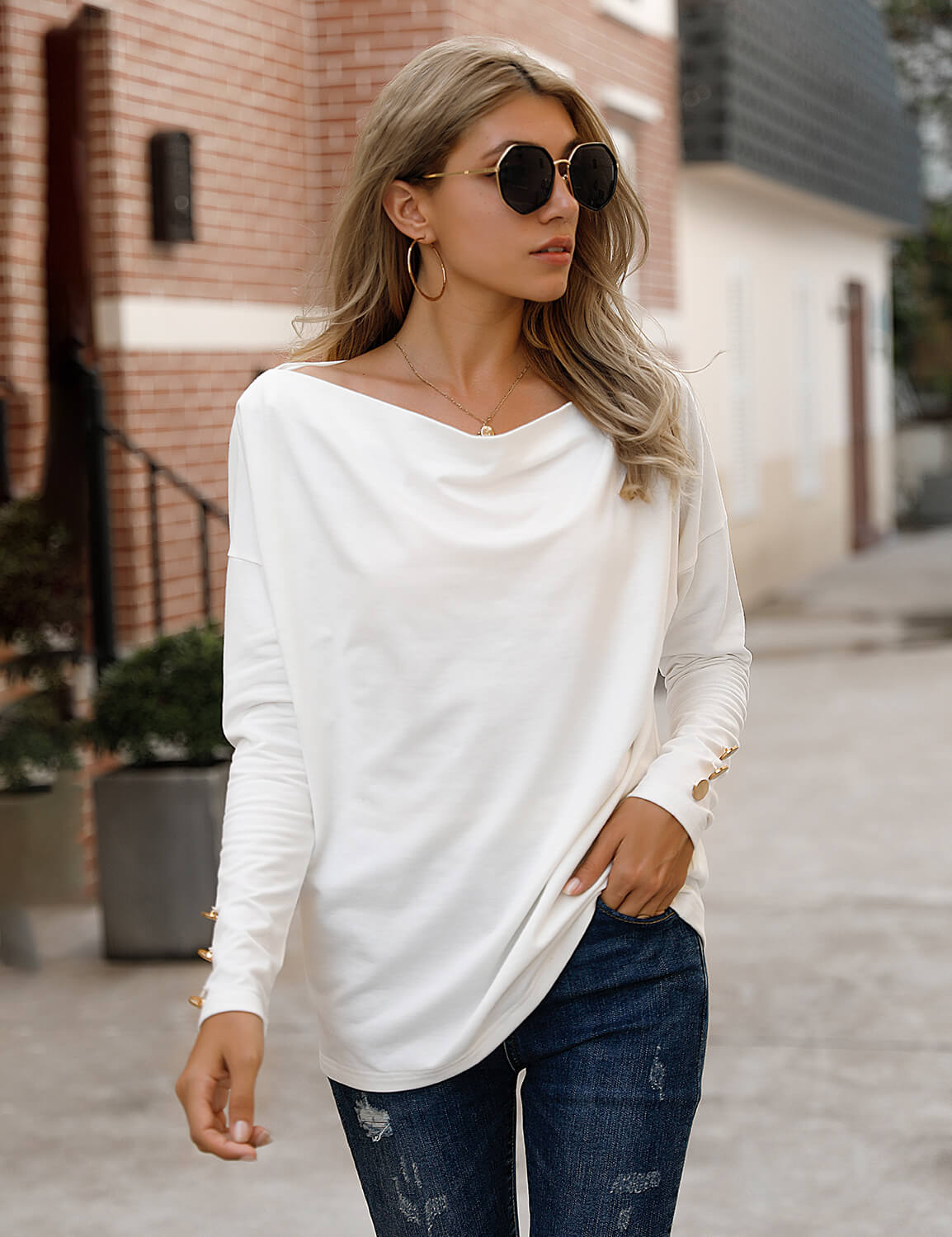 Blooming Jelly_Urban Chic Off Shoulder Long Sleeve T-Shirt_White_302053_19_Loose Women Autumn&Winter Wear_Tops_T-Shirt