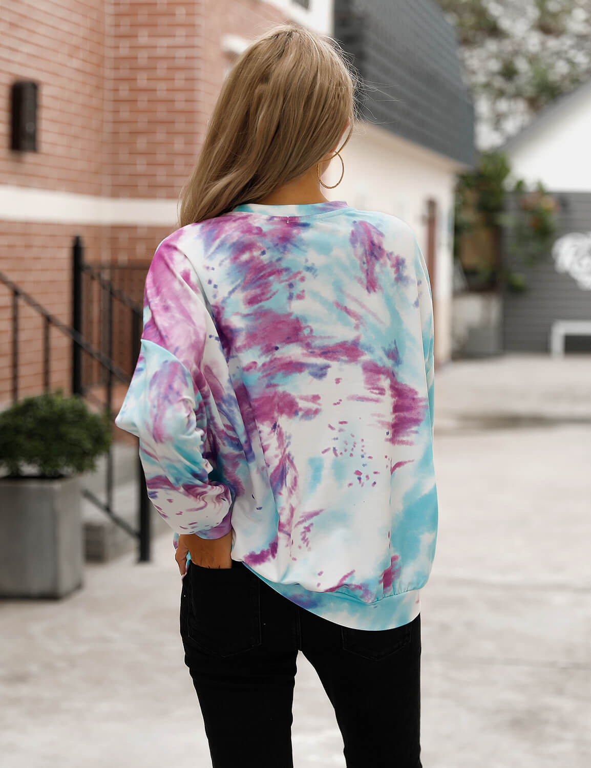 Pink blue 2024 tie dye sweatshirt