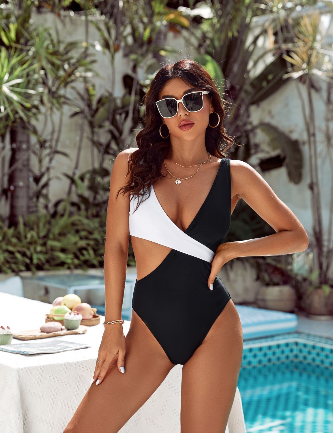Cheeky Cut-Out Color Block One Piece Swimwear