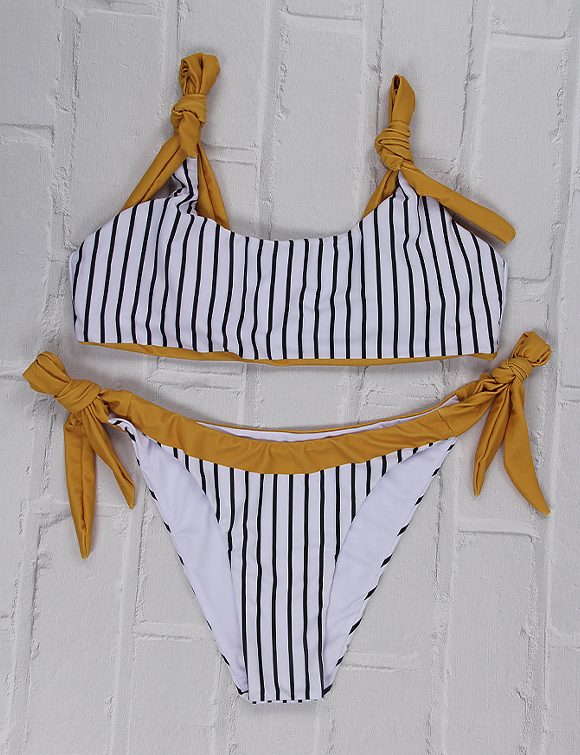Beach Babe Bow Tie Bandeau Bikini Set - Blooming Jelly