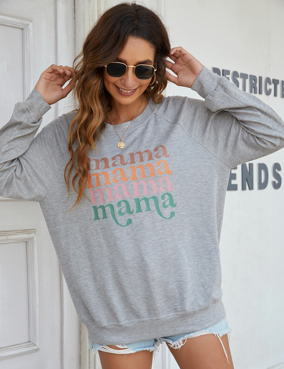 Cozy MAMA Letter Print Graphic Sweatshirt