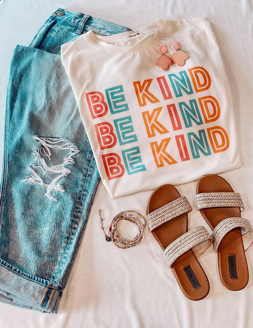 BE KIND Letter Print Soft Graphic Tee